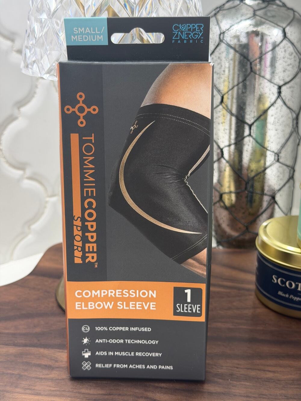 Tommie Copper Sport Compression Elbow Sleeve Black S/M Copper Zinc New